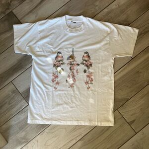 Women’s Artsy Bird Floral Graphic Tee